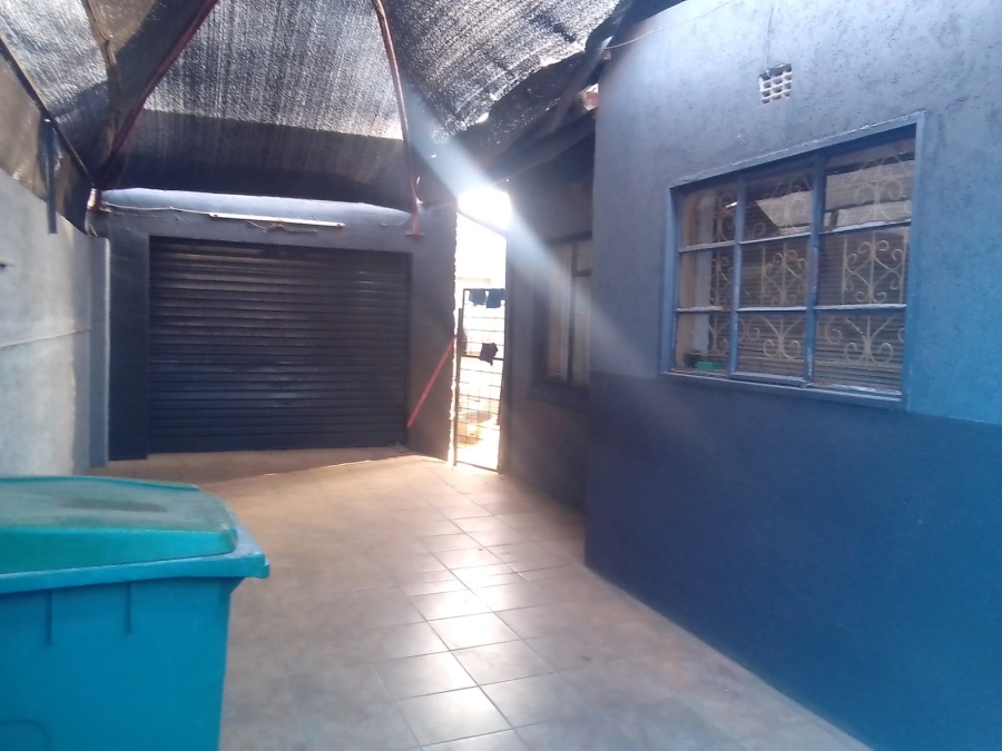 3 Bedroom Property for Sale in Toekomsrus Gauteng