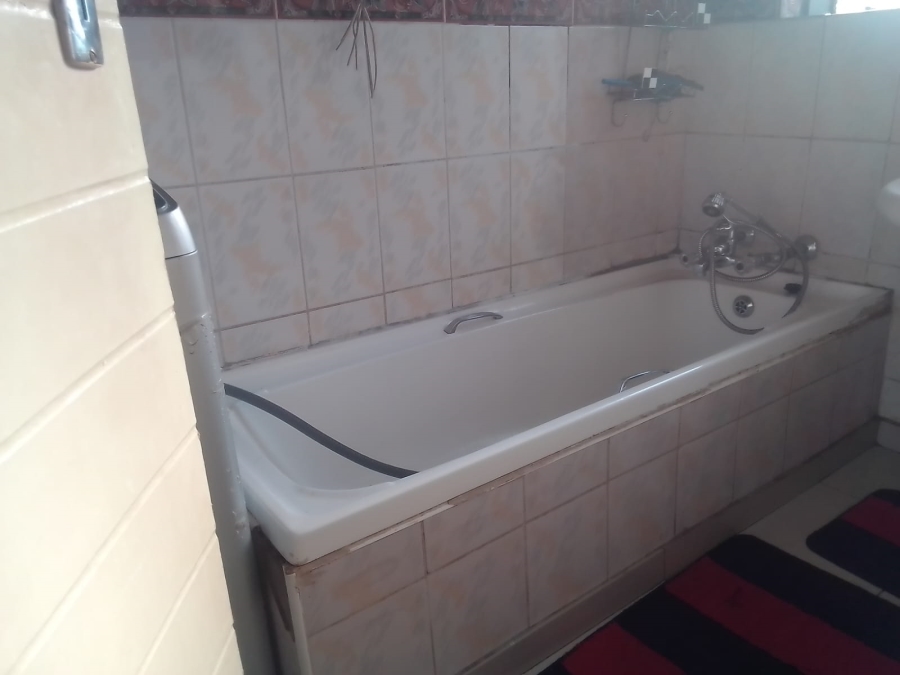 3 Bedroom Property for Sale in Toekomsrus Gauteng