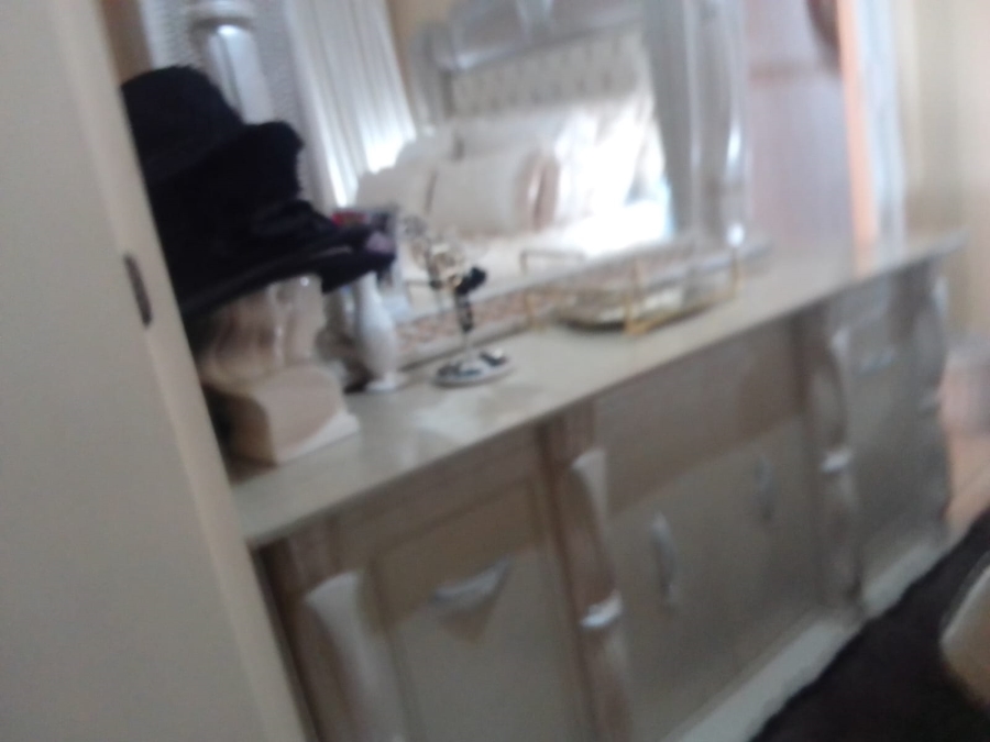 3 Bedroom Property for Sale in Toekomsrus Gauteng