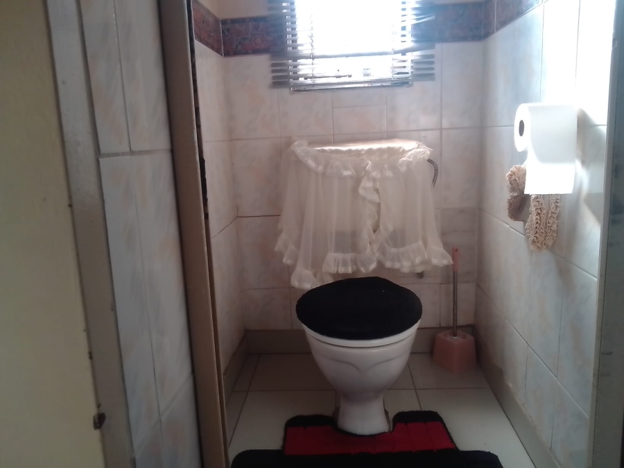 3 Bedroom Property for Sale in Toekomsrus Gauteng