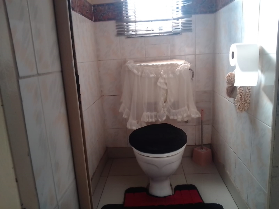 3 Bedroom Property for Sale in Toekomsrus Gauteng