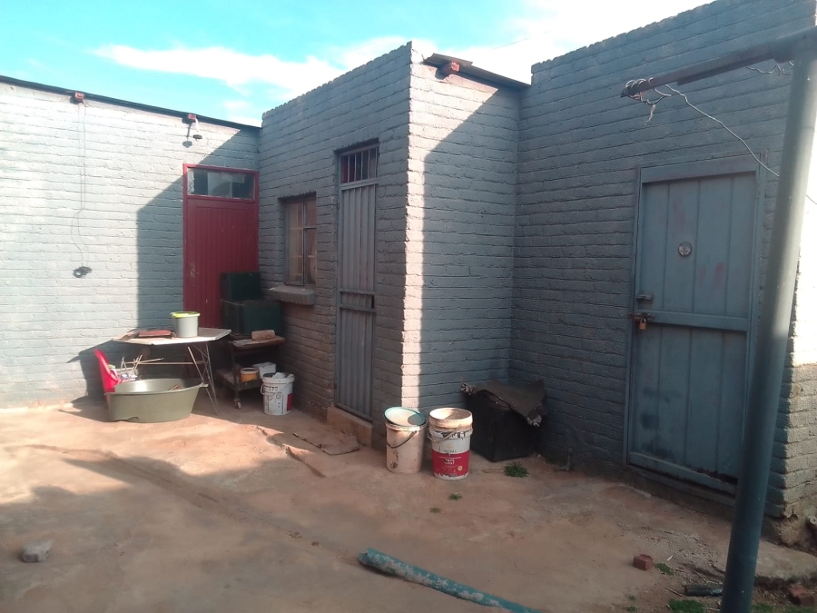 3 Bedroom Property for Sale in Toekomsrus Gauteng