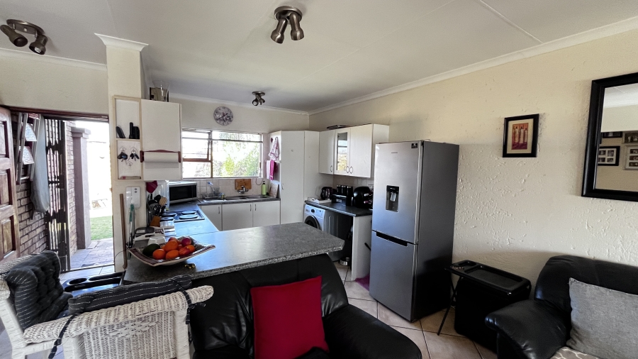 2 Bedroom Property for Sale in Brentwood Gauteng