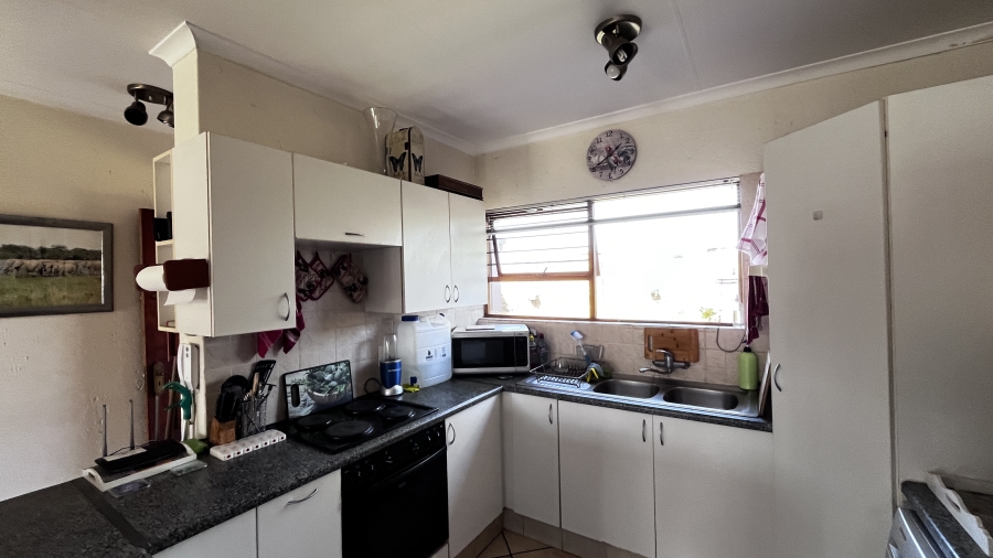 2 Bedroom Property for Sale in Brentwood Gauteng