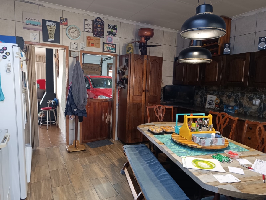 3 Bedroom Property for Sale in Helikonpark Gauteng