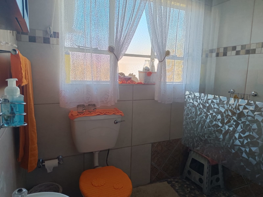 3 Bedroom Property for Sale in Helikonpark Gauteng