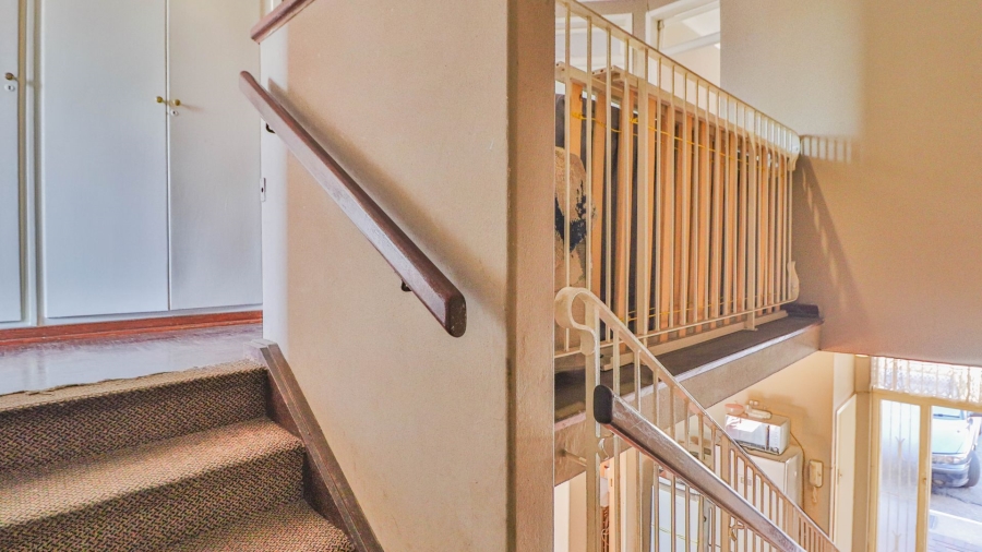 3 Bedroom Property for Sale in Highlands North Gauteng
