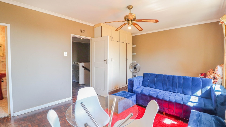 3 Bedroom Property for Sale in Highlands North Gauteng