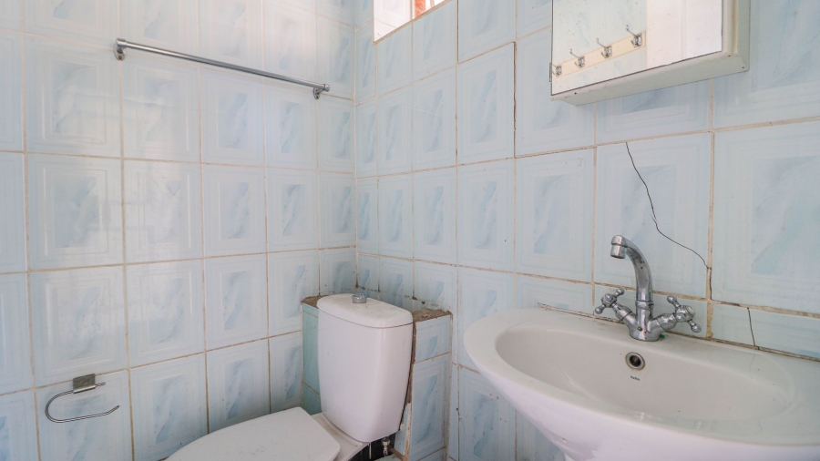 3 Bedroom Property for Sale in Highlands North Gauteng