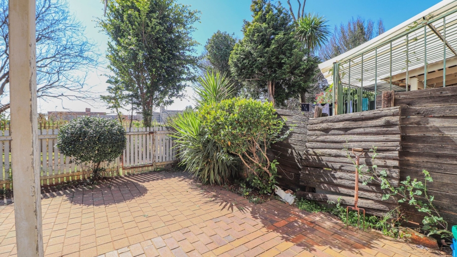 3 Bedroom Property for Sale in Highlands North Gauteng