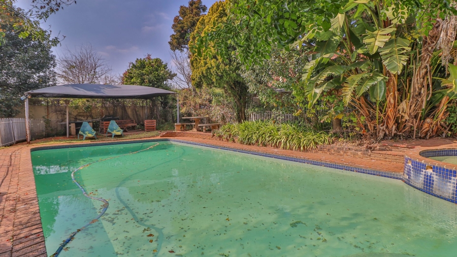 3 Bedroom Property for Sale in Highlands North Gauteng