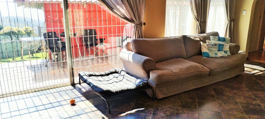 4 Bedroom Property for Sale in Rant En Dal Gauteng