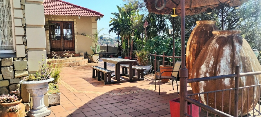 4 Bedroom Property for Sale in Rant En Dal Gauteng