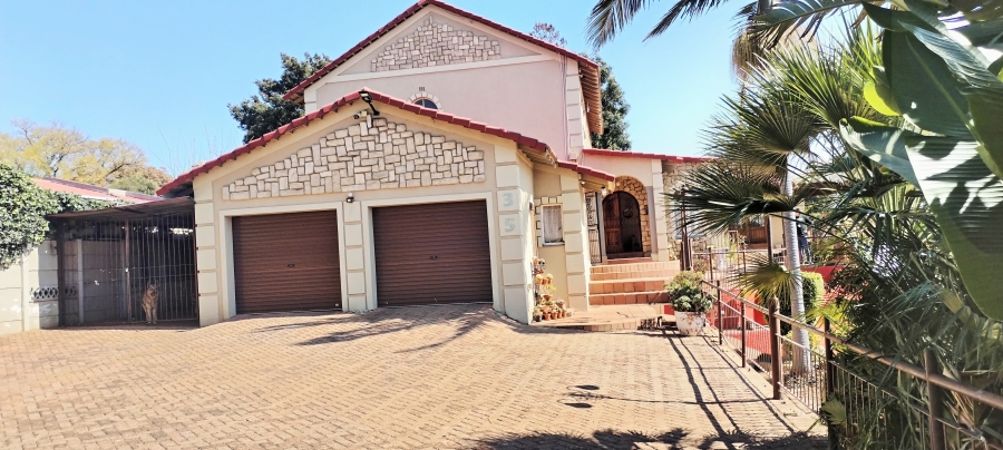 4 Bedroom Property for Sale in Rant En Dal Gauteng