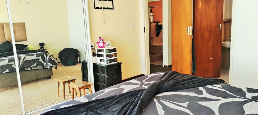 3 Bedroom Property for Sale in Rant En Dal Gauteng