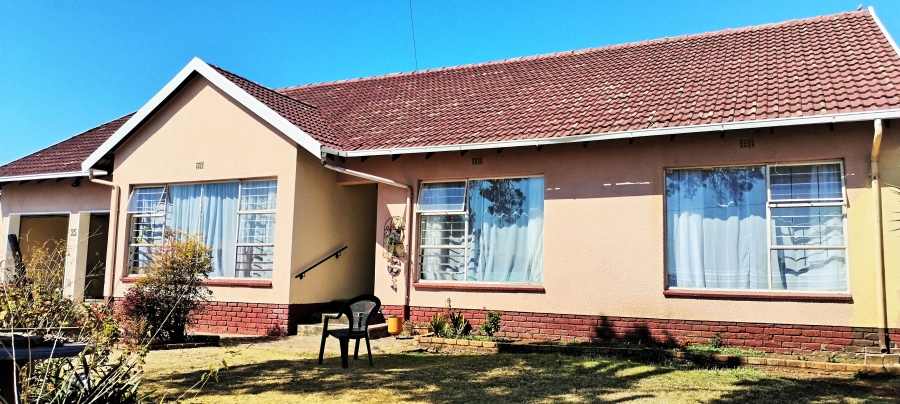 3 Bedroom Property for Sale in Rant En Dal Gauteng