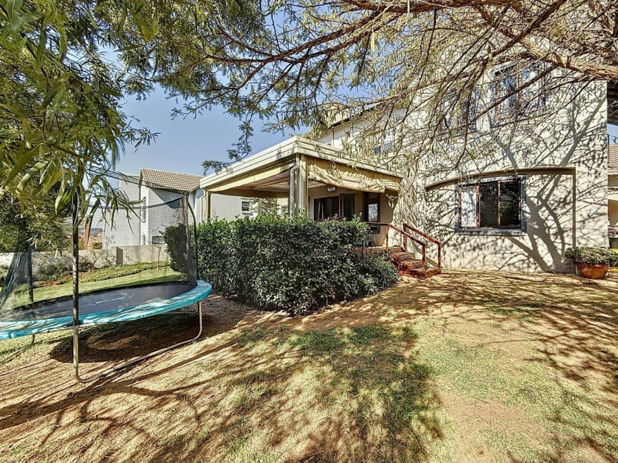 4 Bedroom Property for Sale in Country View Estate Gauteng