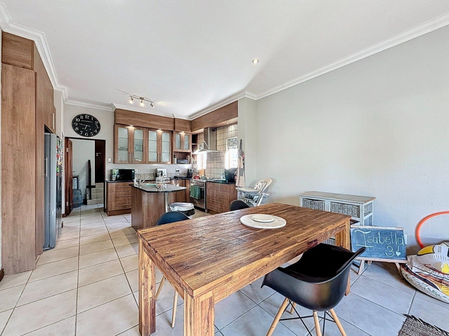 4 Bedroom Property for Sale in Country View Estate Gauteng