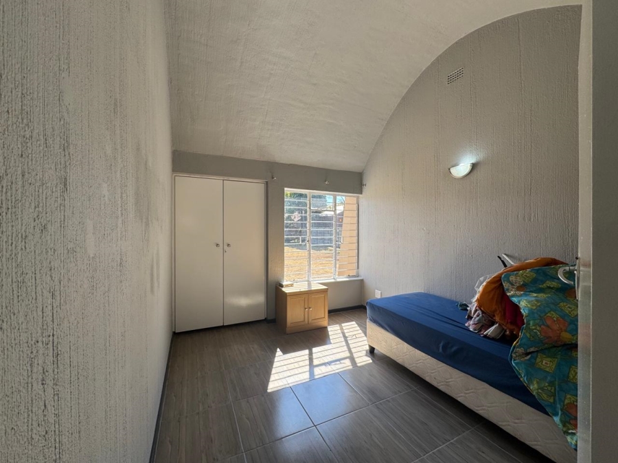 4 Bedroom Property for Sale in Mayberry Park Gauteng