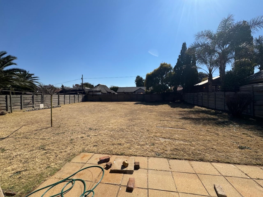 4 Bedroom Property for Sale in Mayberry Park Gauteng