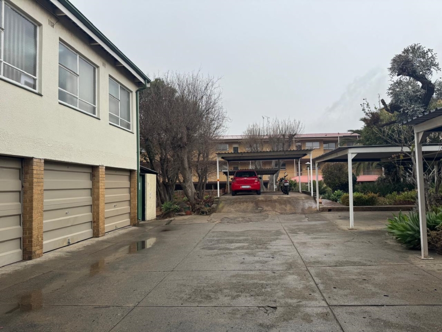 2 Bedroom Property for Sale in New Redruth Gauteng