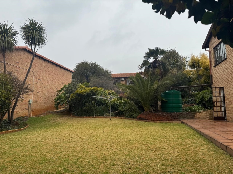 3 Bedroom Property for Sale in New Redruth Gauteng