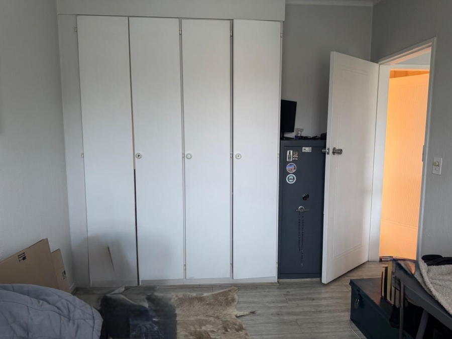 3 Bedroom Property for Sale in New Redruth Gauteng