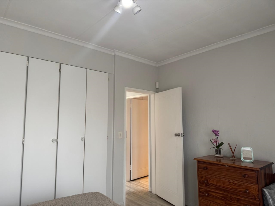 3 Bedroom Property for Sale in New Redruth Gauteng