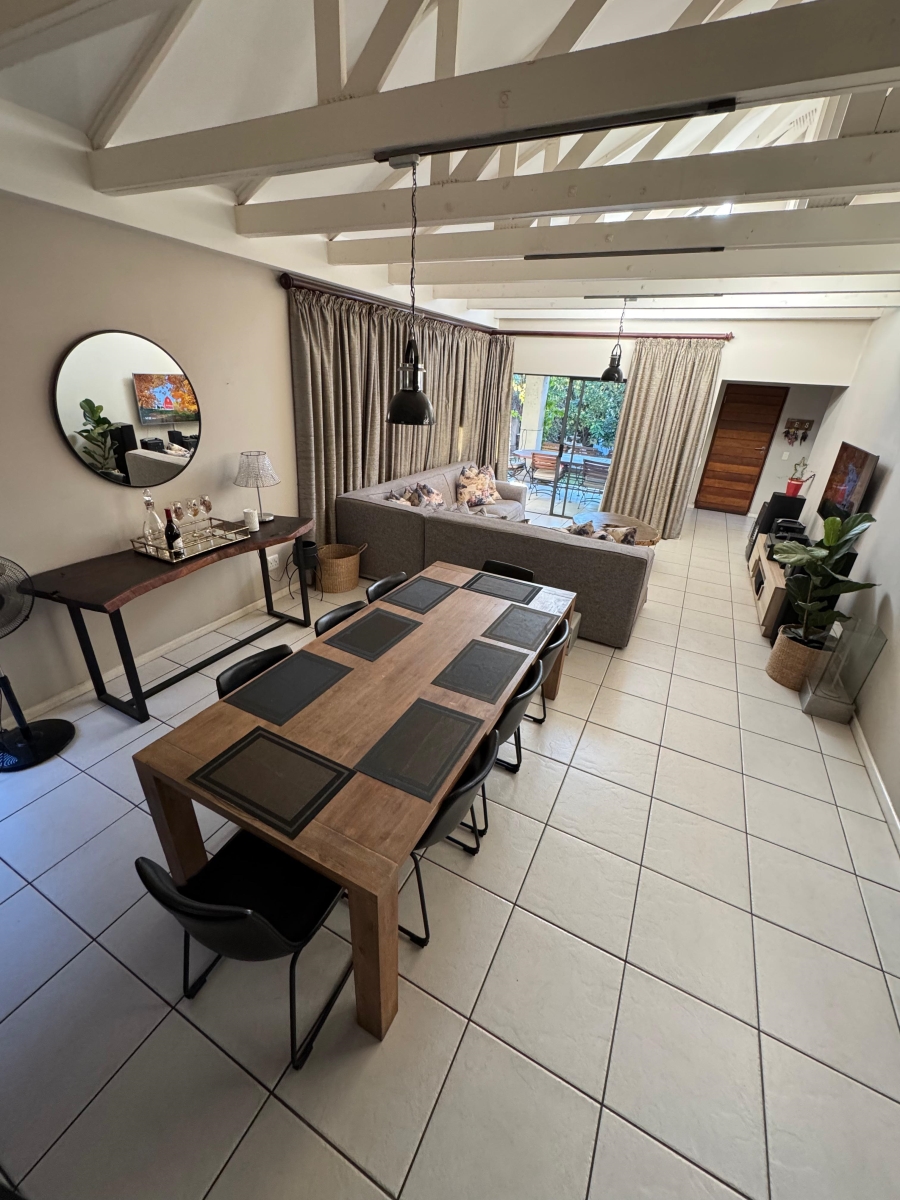 2 Bedroom Property for Sale in Bryanston West Gauteng
