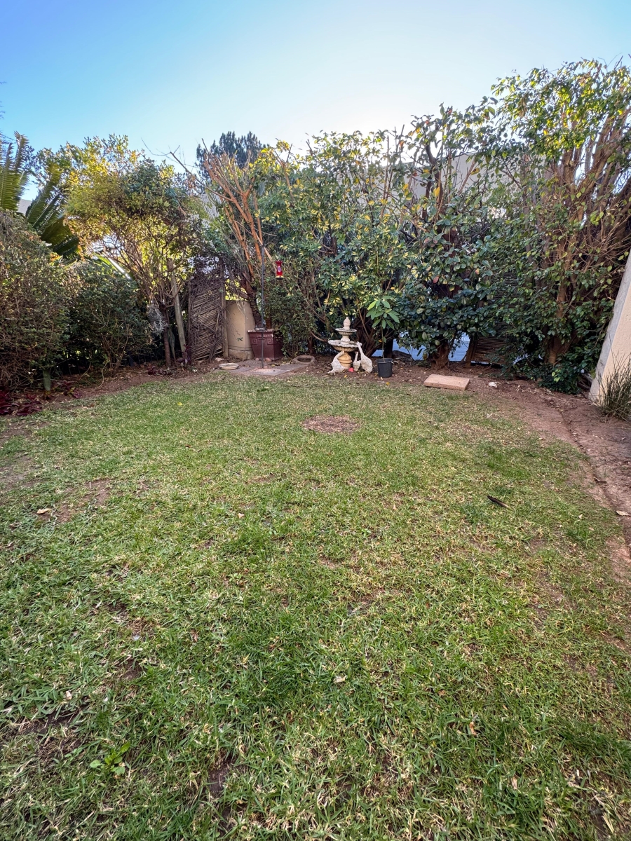 2 Bedroom Property for Sale in Bryanston West Gauteng