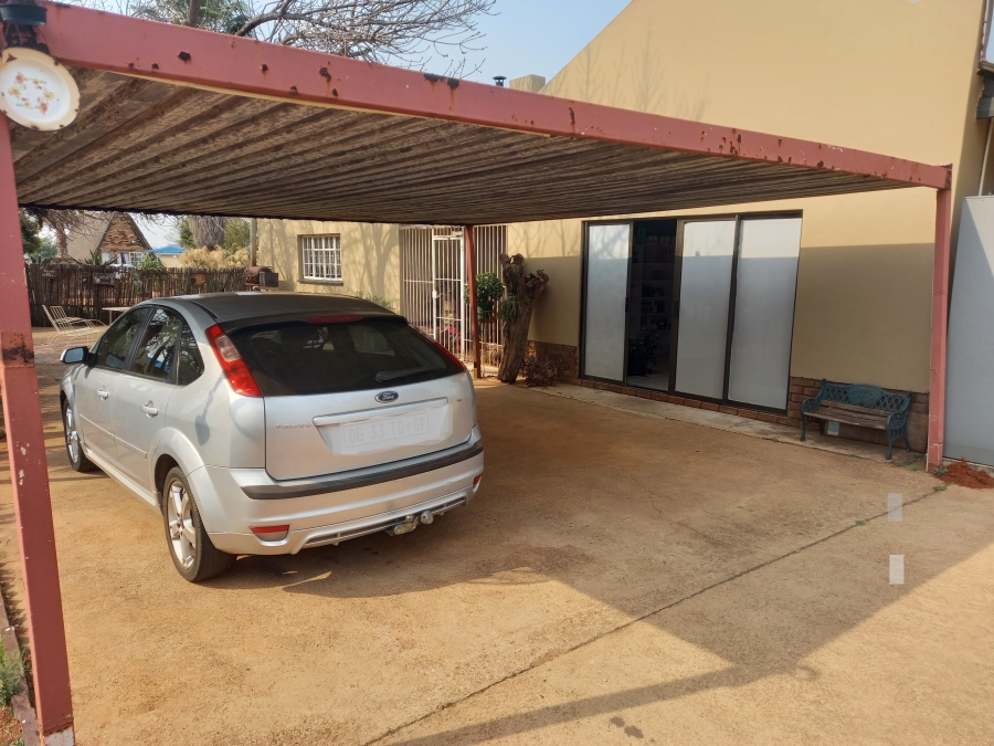 3 Bedroom Property for Sale in Vleikop A H Gauteng