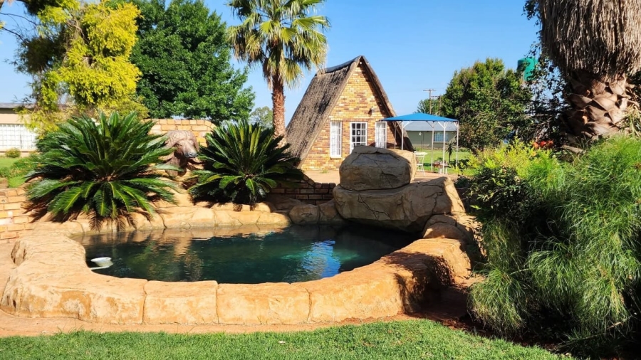 3 Bedroom Property for Sale in Vleikop A H Gauteng