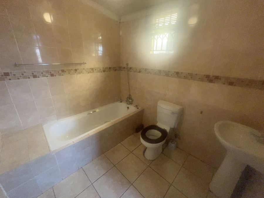 1 Bedroom Property for Sale in Orlando West Gauteng