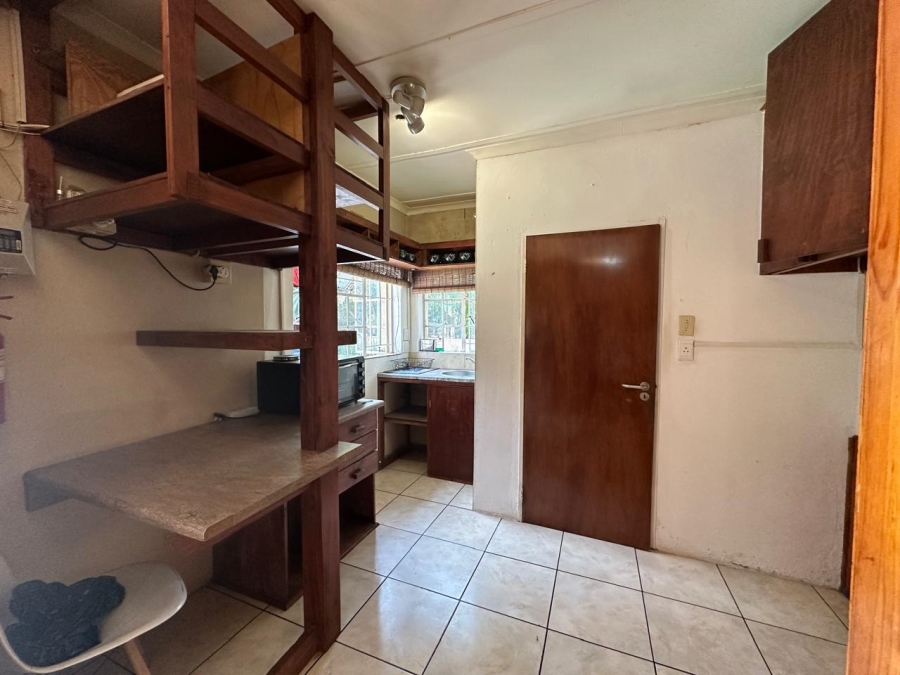 To Let 1 Bedroom Property for Rent in Rembrandt Park Gauteng