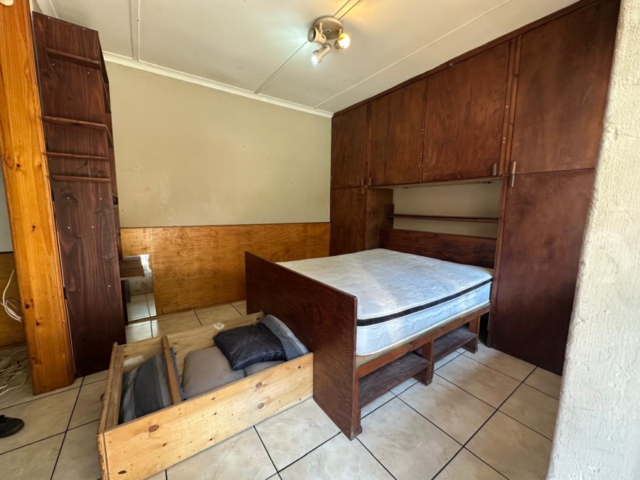 To Let 1 Bedroom Property for Rent in Rembrandt Park Gauteng