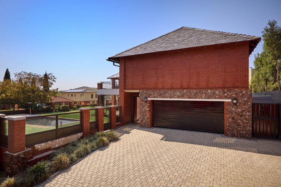 5 Bedroom Property for Sale in Carlswald North Estate Gauteng