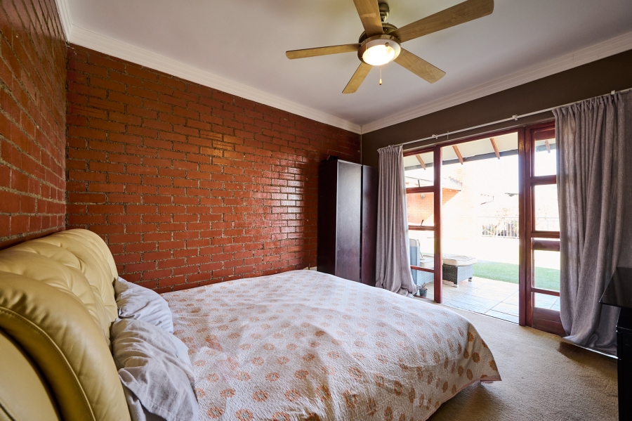 5 Bedroom Property for Sale in Carlswald North Estate Gauteng