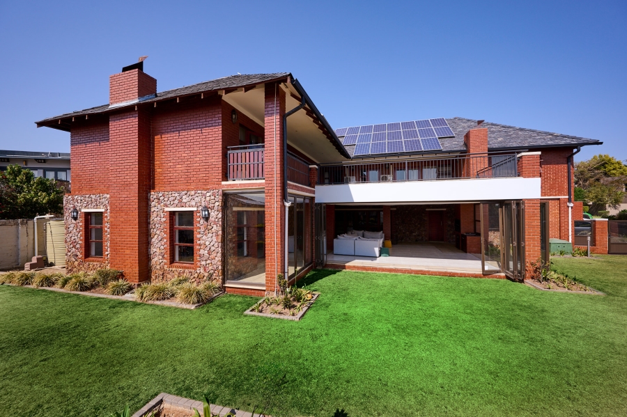 5 Bedroom Property for Sale in Carlswald North Estate Gauteng