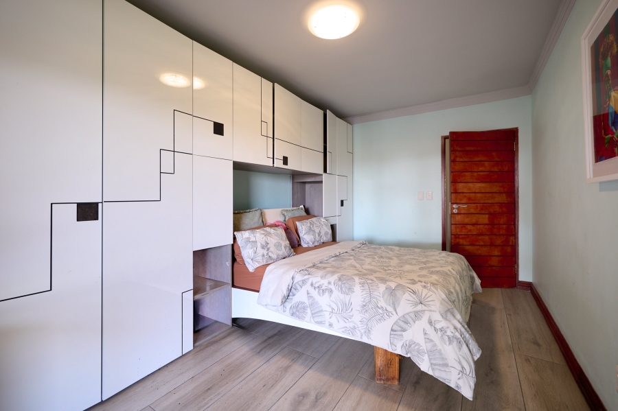 5 Bedroom Property for Sale in Carlswald North Estate Gauteng