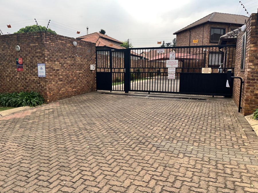 3 Bedroom Property for Sale in Oriel Gauteng