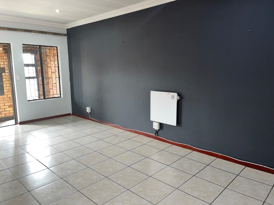 3 Bedroom Property for Sale in Oriel Gauteng