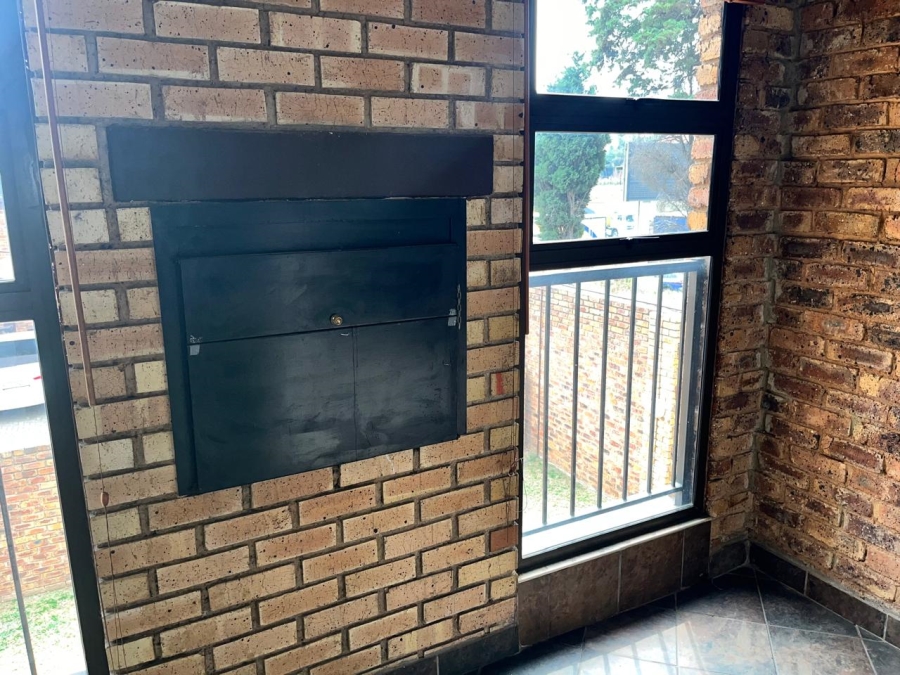 3 Bedroom Property for Sale in Oriel Gauteng