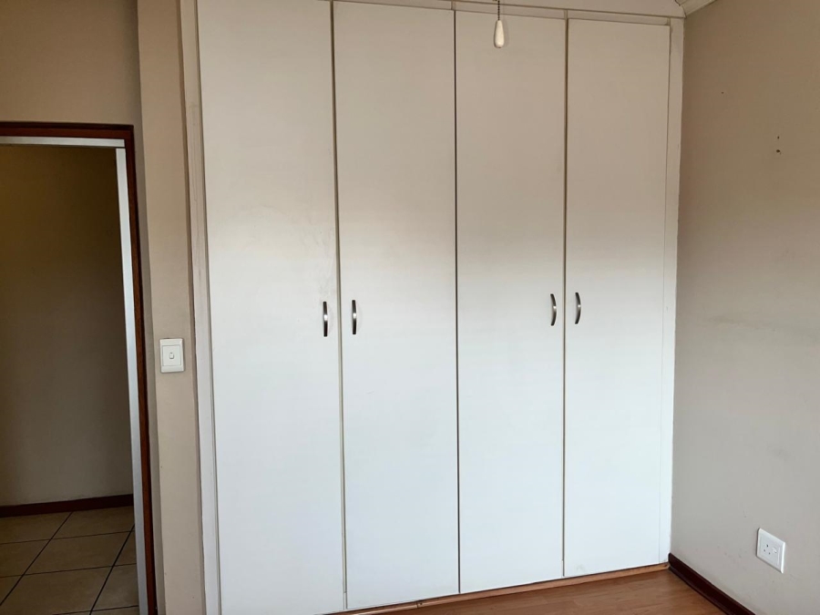 3 Bedroom Property for Sale in Oriel Gauteng