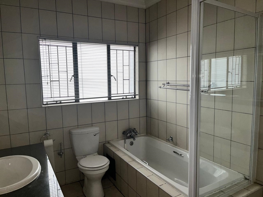 3 Bedroom Property for Sale in Oriel Gauteng