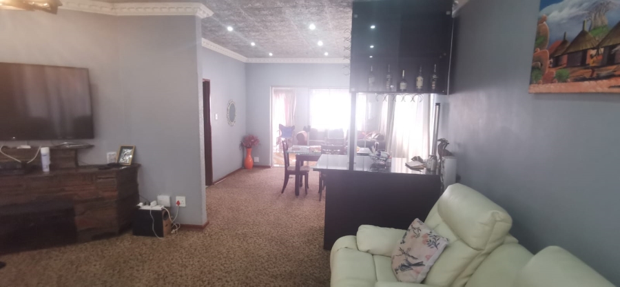 3 Bedroom Property for Sale in Allen Grove Gauteng