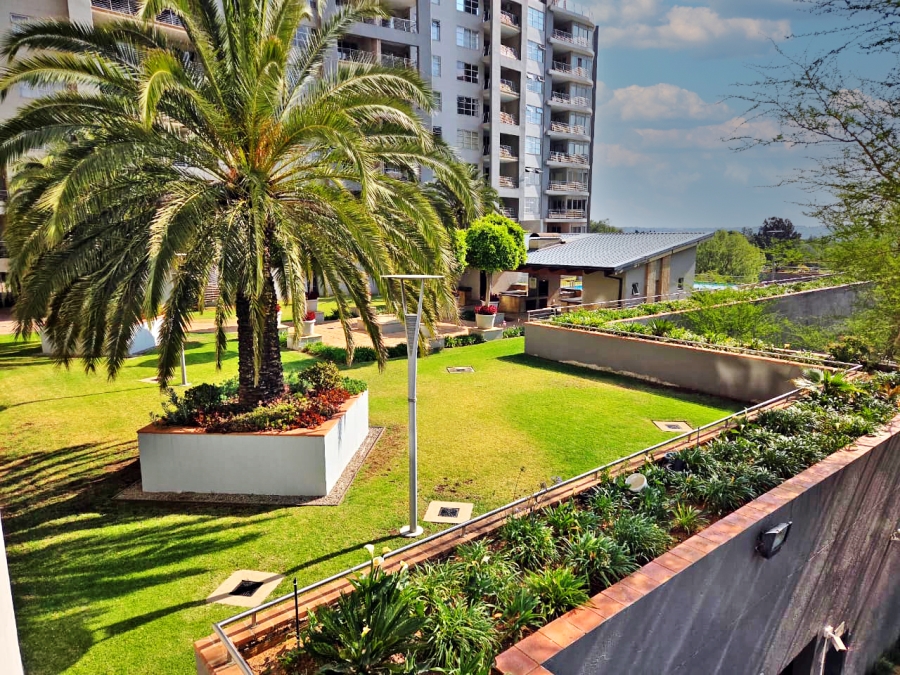 2 Bedroom Property for Sale in Sandhurst Gauteng