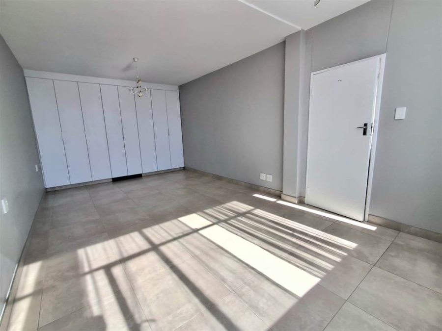 1 Bedroom Property for Sale in Bedford Gardens Gauteng