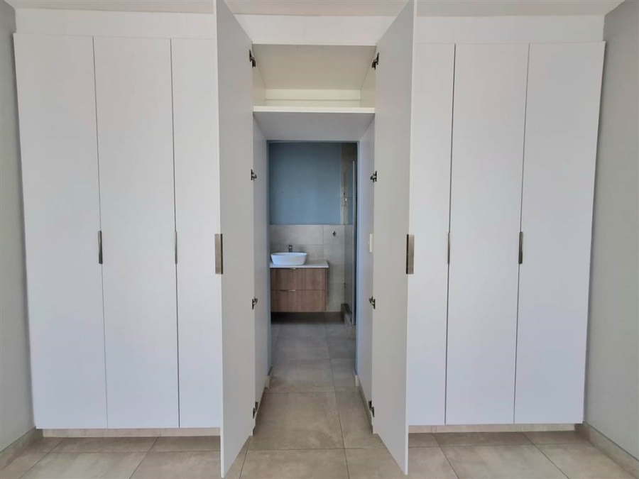 1 Bedroom Property for Sale in Bedford Gardens Gauteng