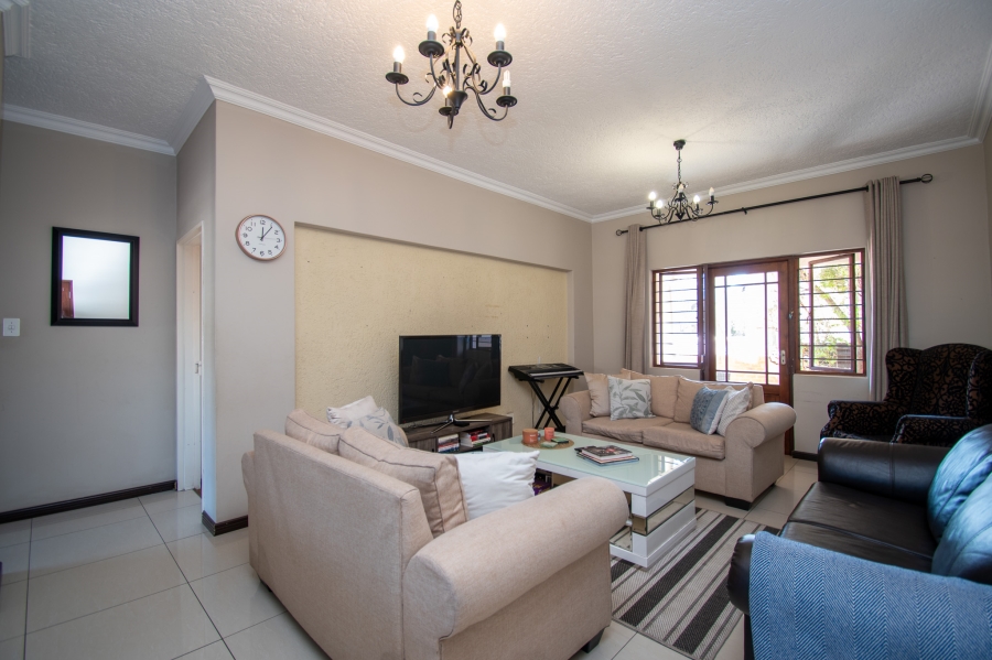 2 Bedroom Property for Sale in Paulshof Gauteng
