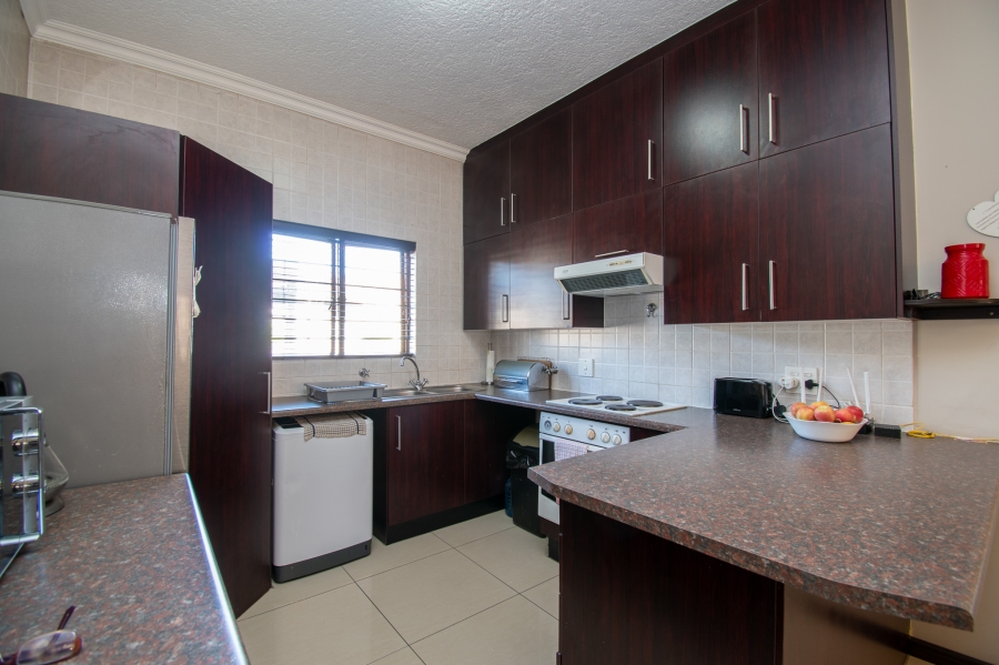 2 Bedroom Property for Sale in Paulshof Gauteng